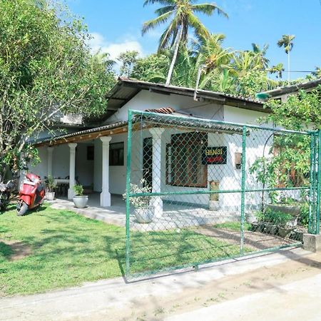 Hansi Resort Mirissa Exterior photo